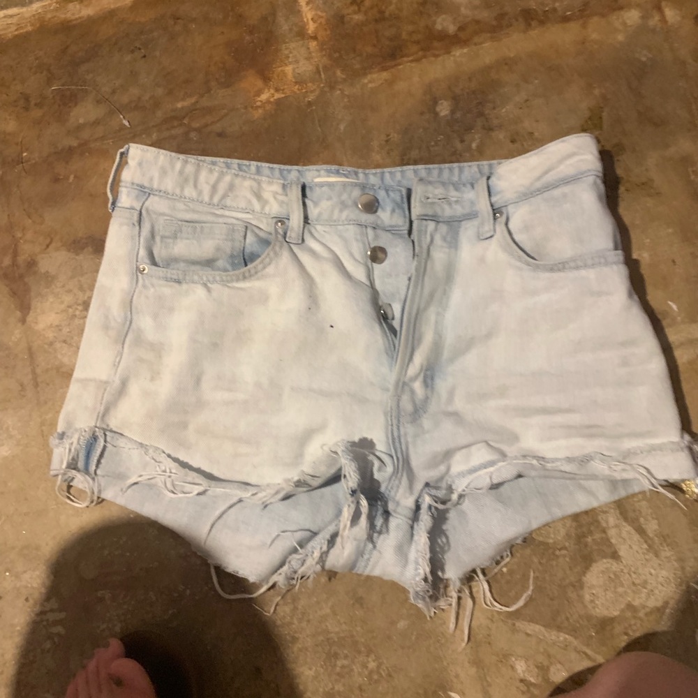 H&M high waisted jean shorts